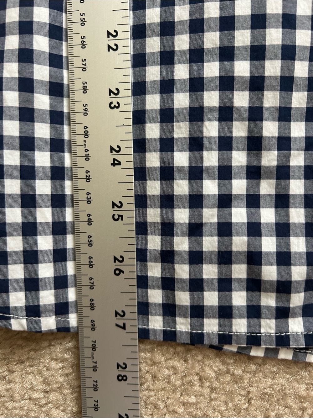Vineyard Vines Classic Gingham Long Sleeve Button Down Shirt - Picture 9 of 9